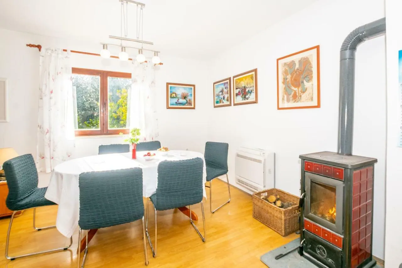 Holiday Home Laura Relax & Quiet Zone Medulin Kroatien
