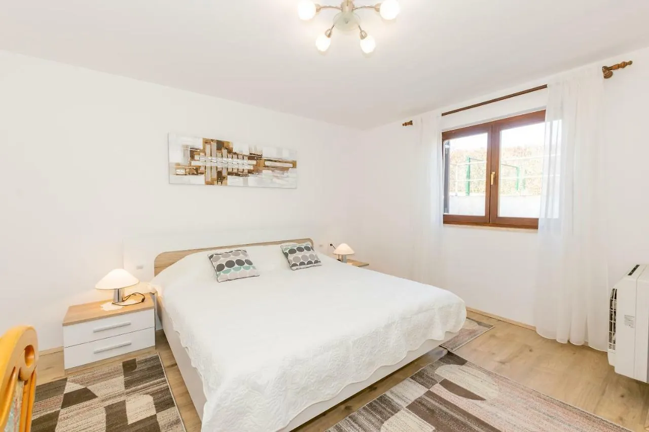 Holiday Home Laura Relax & Quiet Zone Medulin Kroatien